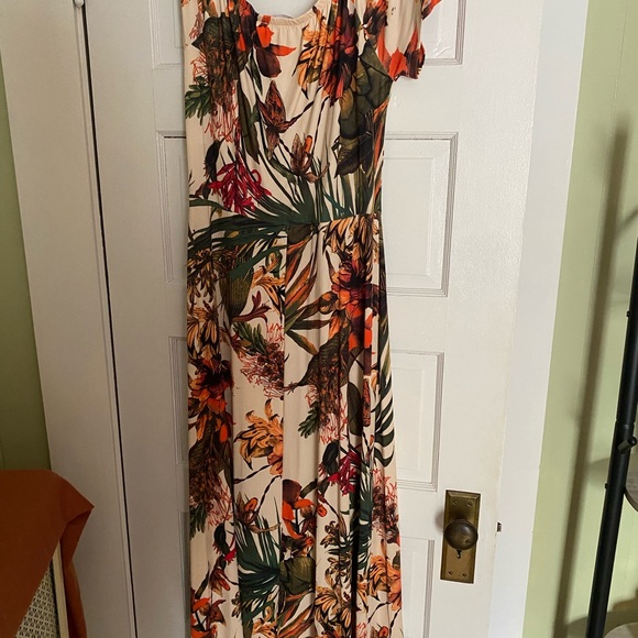VENUS Cream Tropical Floral Maxi Dress with Green & Orange Print - Picture 2 of 3